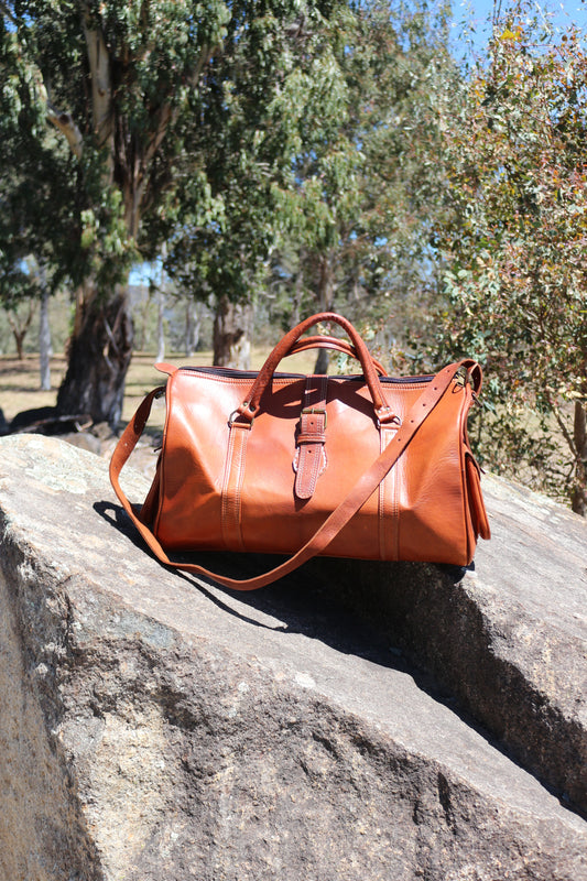 Moroccan leather weekender bag Mahogany